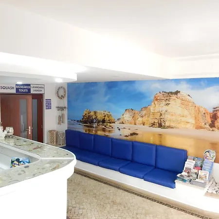 Squash Club Apart Otel