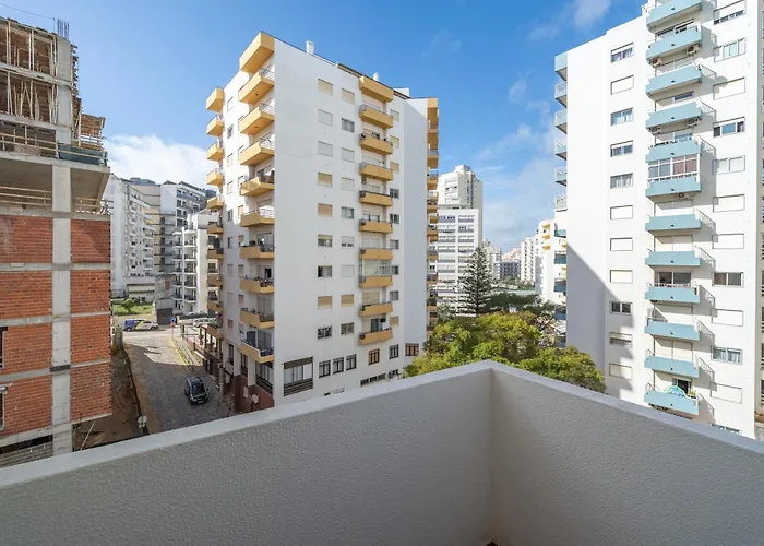 Squash Club Apart Otel 4*