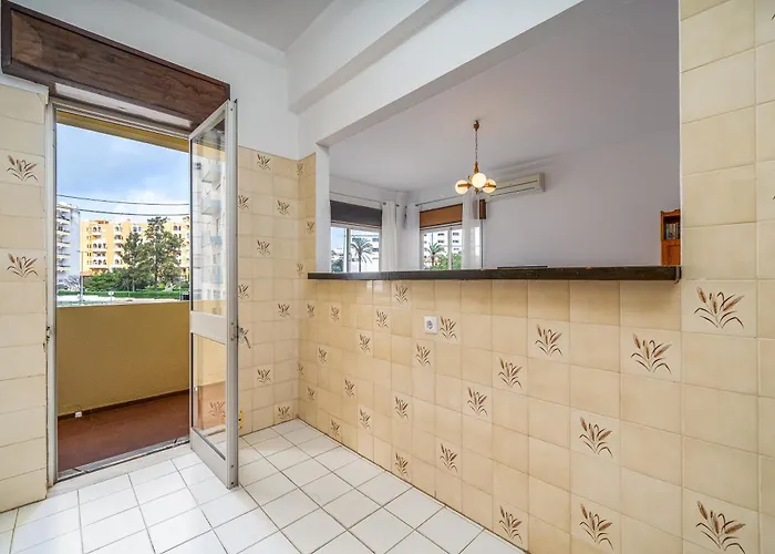 Squash Club Apart Otel 4*