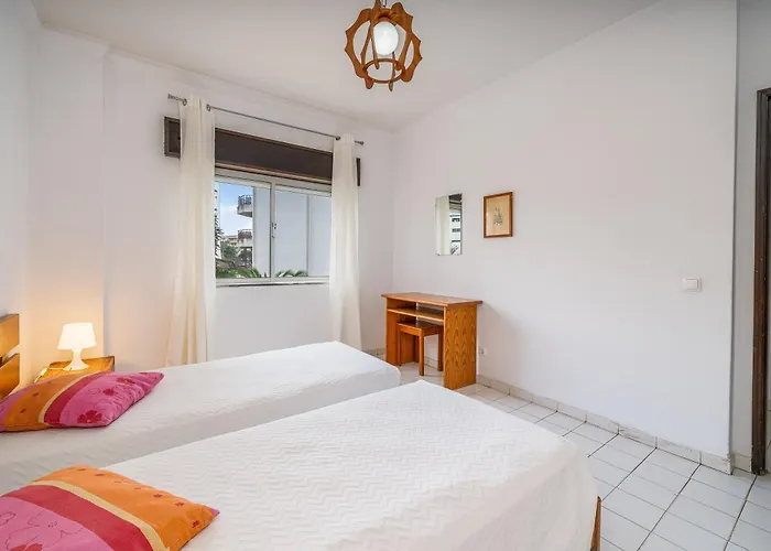 Squash Club Apart Otel 4*