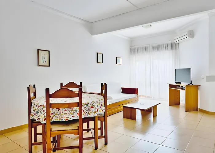 Aparthotel Squash Club 4*